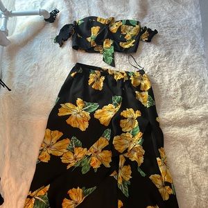 La boutique skirt set